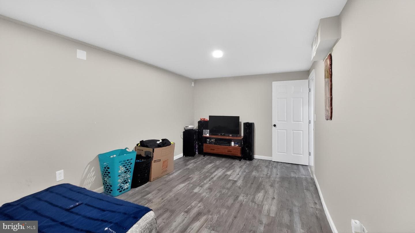130 Margate Drive photo 33