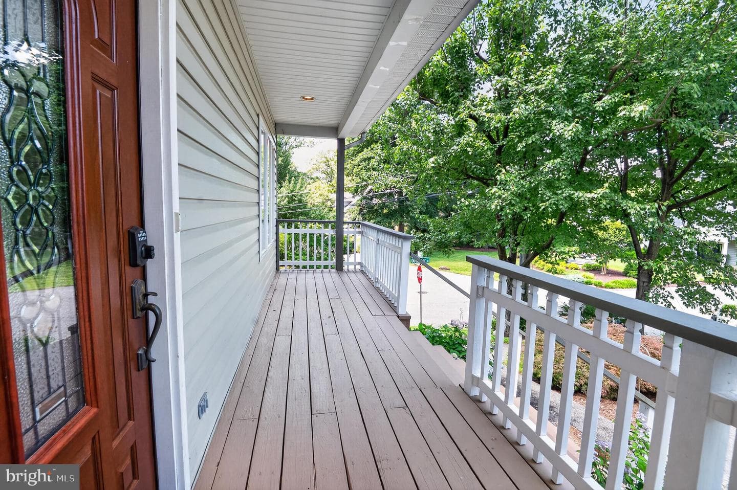 607 Overhill Drive photo 31