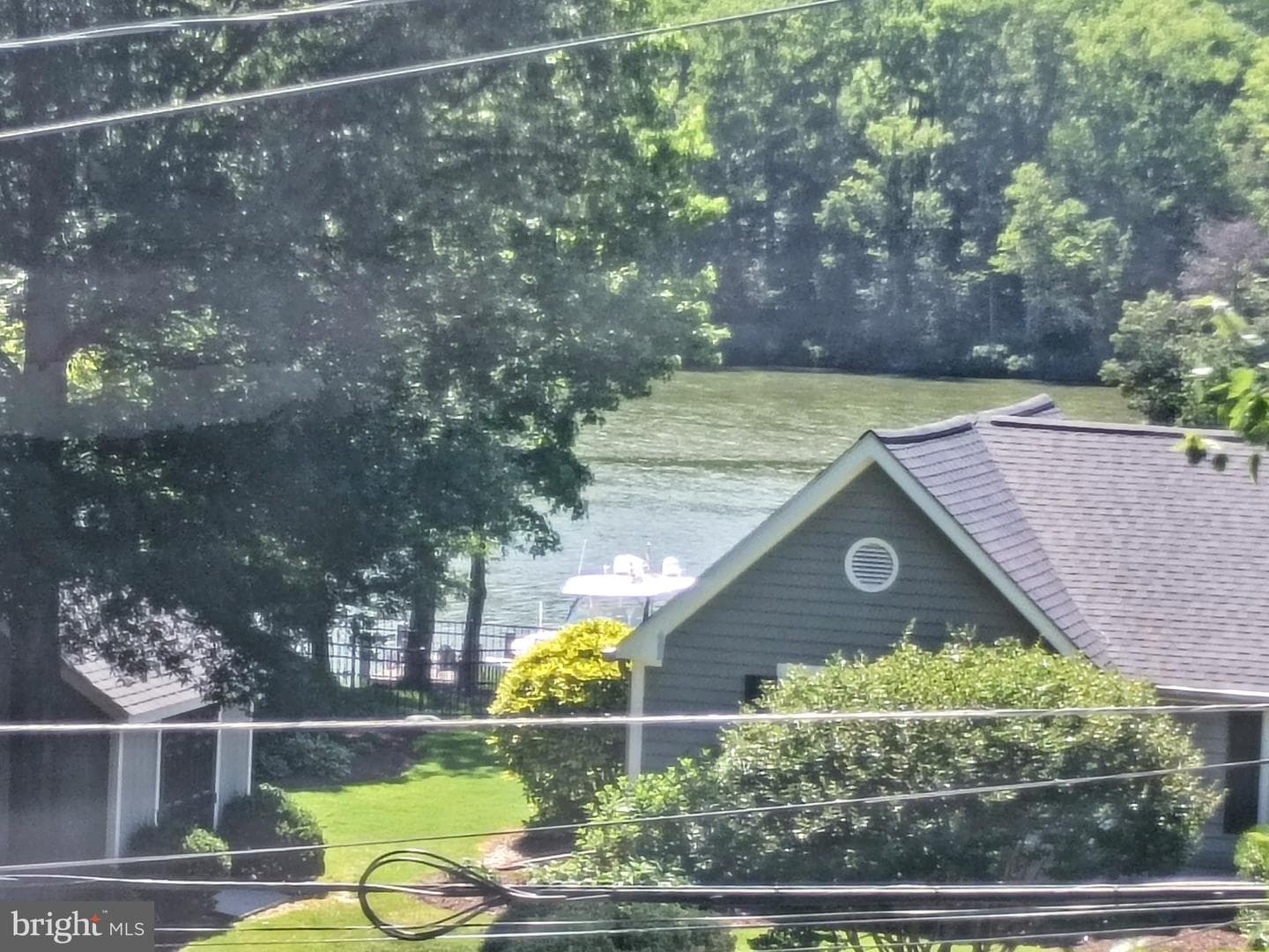 607 Overhill Drive photo 5