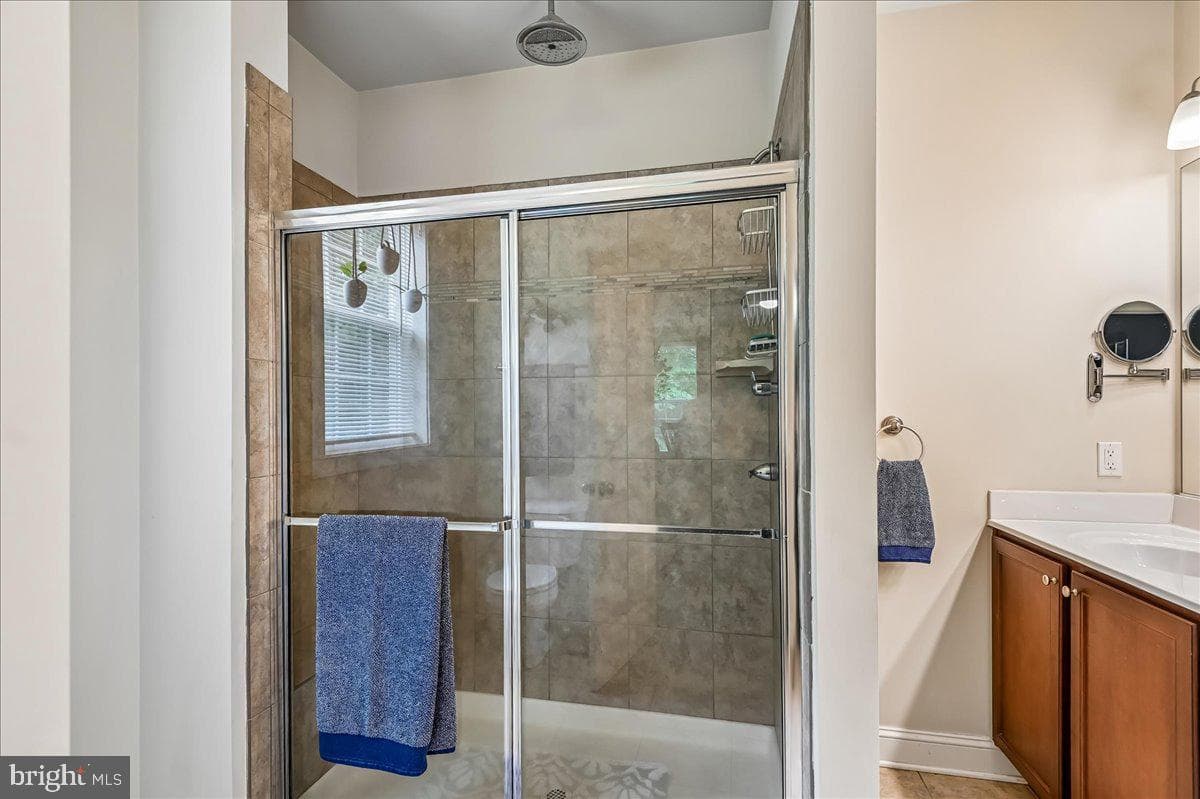 1457 Gilbert Road photo 29