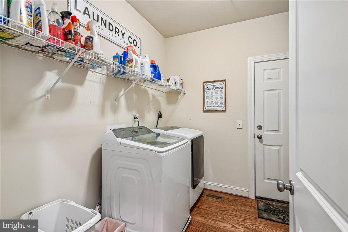 1457 Gilbert Road photo 31