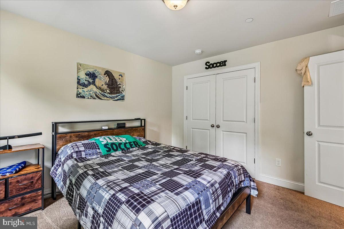 1457 Gilbert Road photo 41