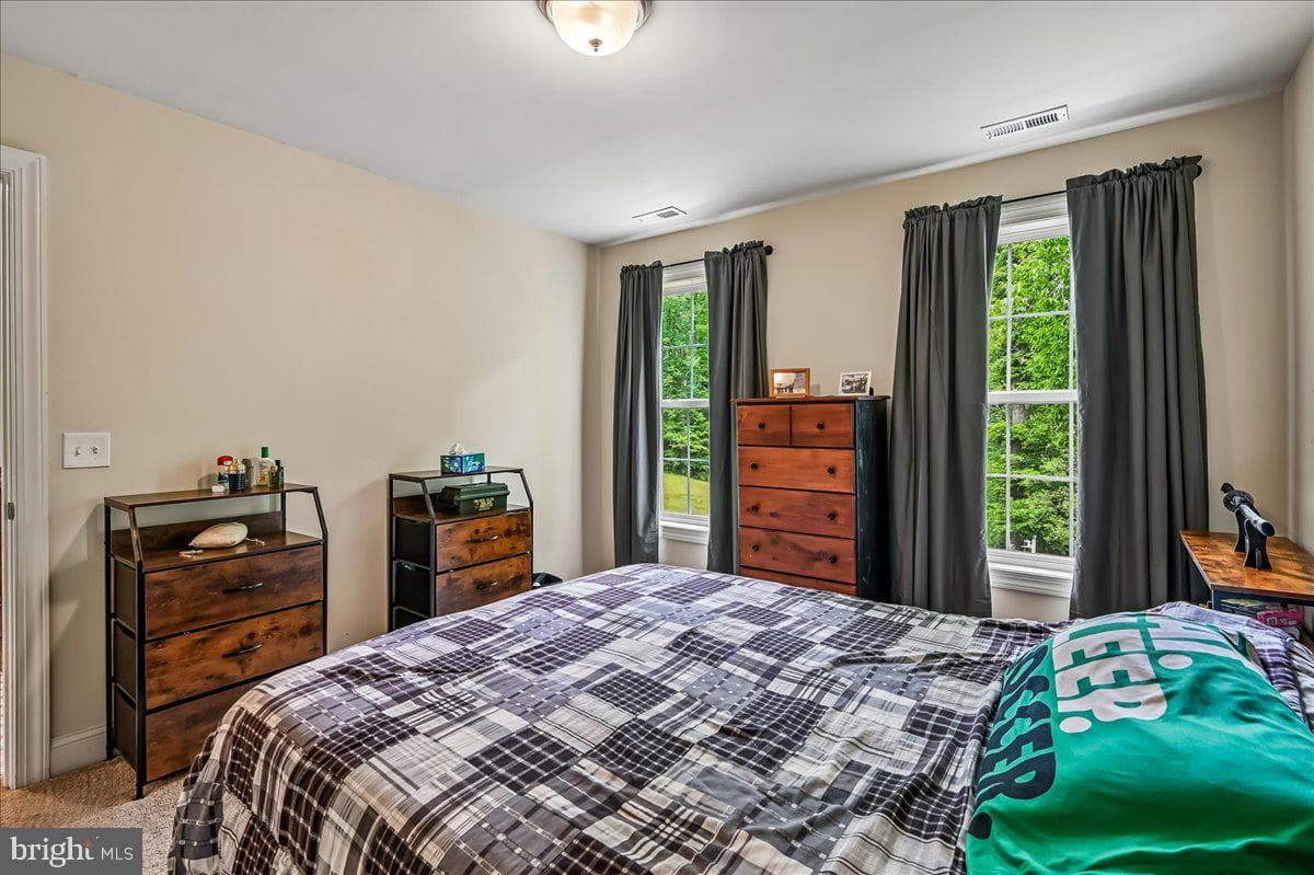 1457 Gilbert Road photo 43