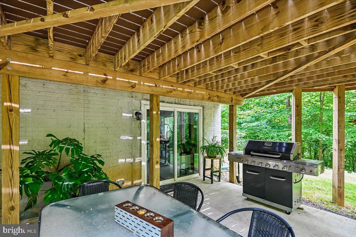 1457 Gilbert Road photo 47
