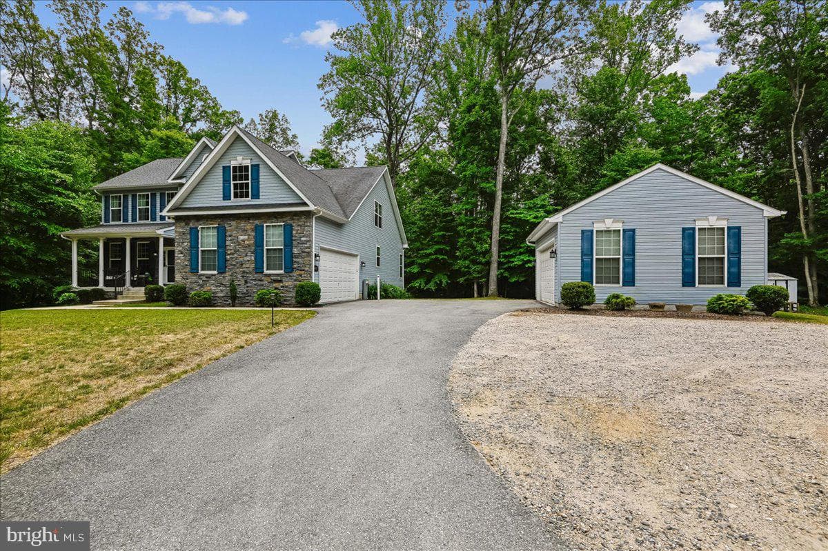 1457 Gilbert Road photo 64
