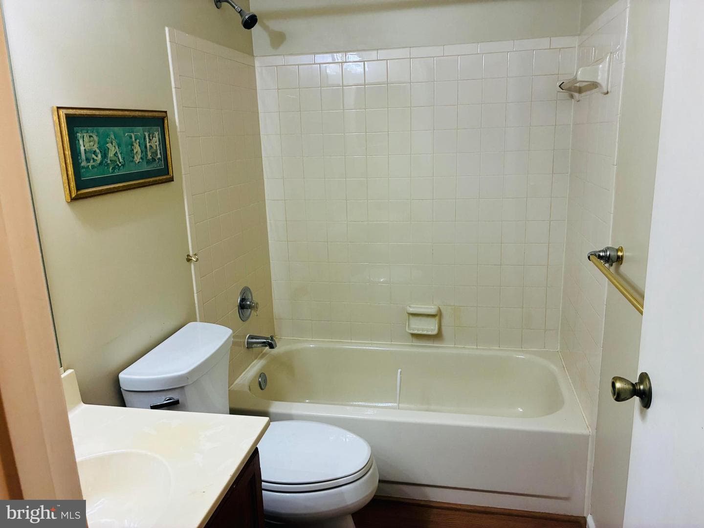 5914 Manor House Lane photo 17