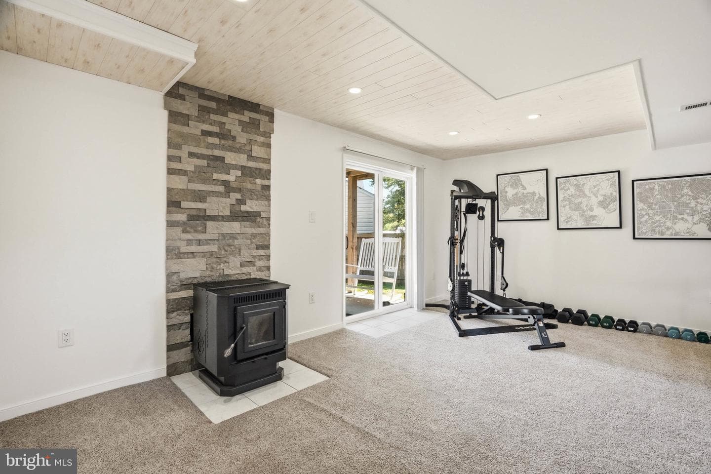 807 Oakwood Road photo 23