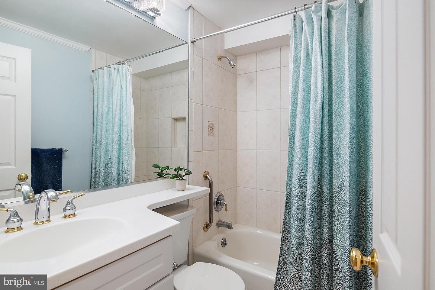 2 Tolson Street photo 57