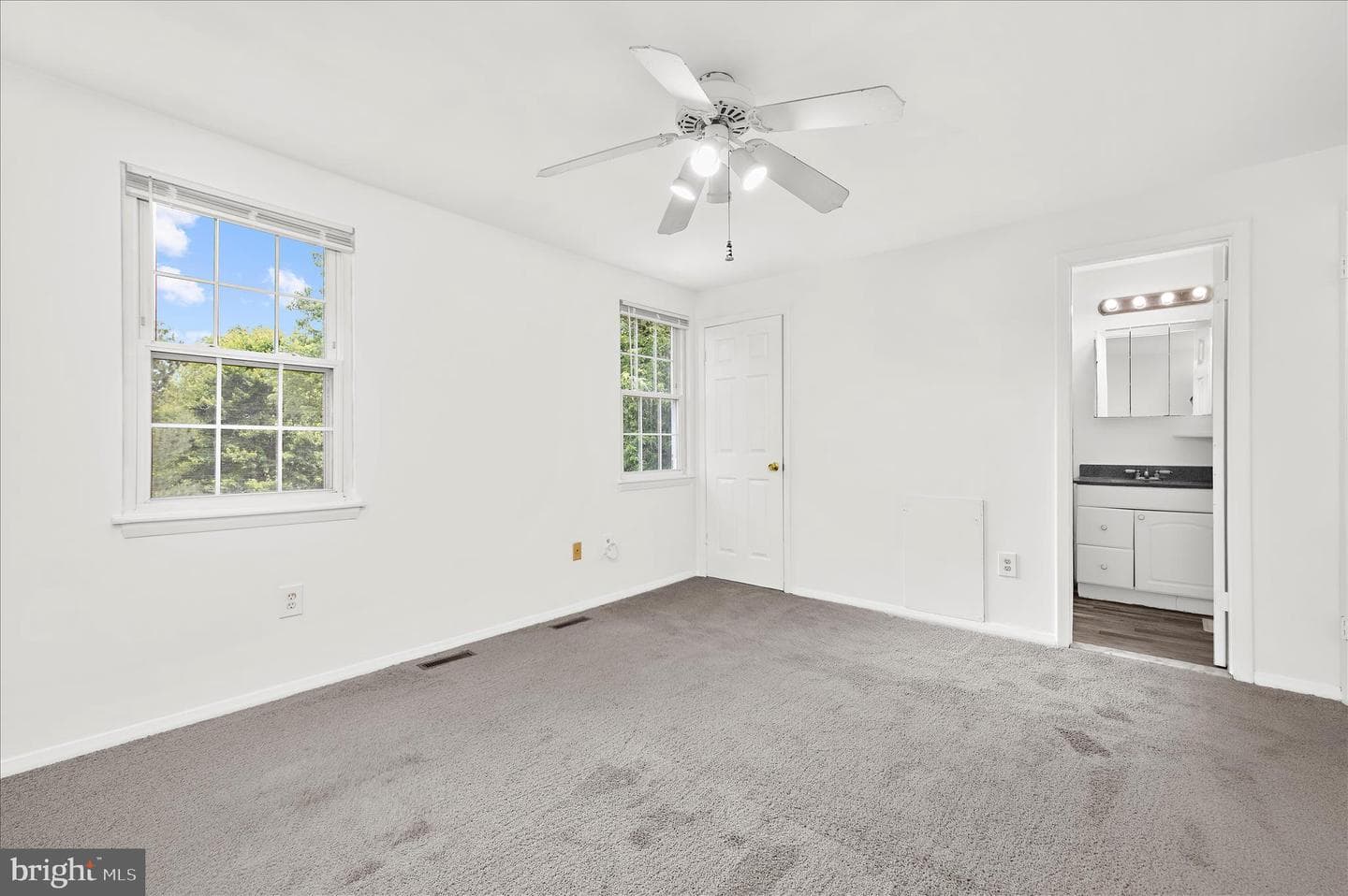 8614 Black Rock Harbour photo 32