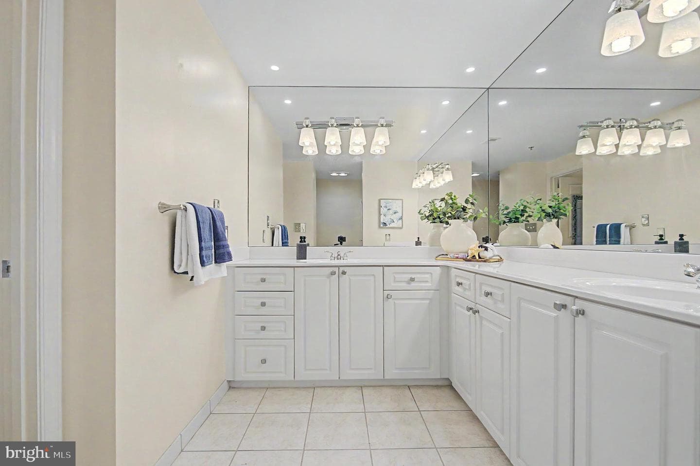 940 Astern Way #602 photo 35