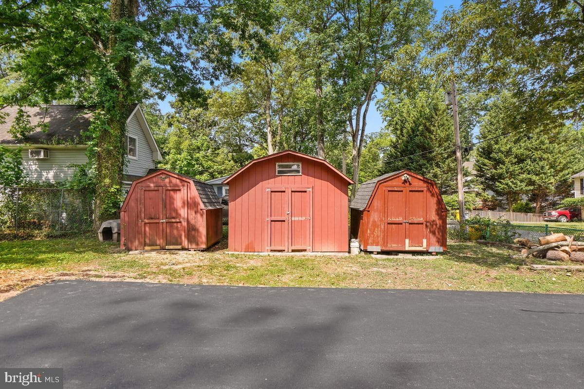 389 Chestnut Trail photo 46