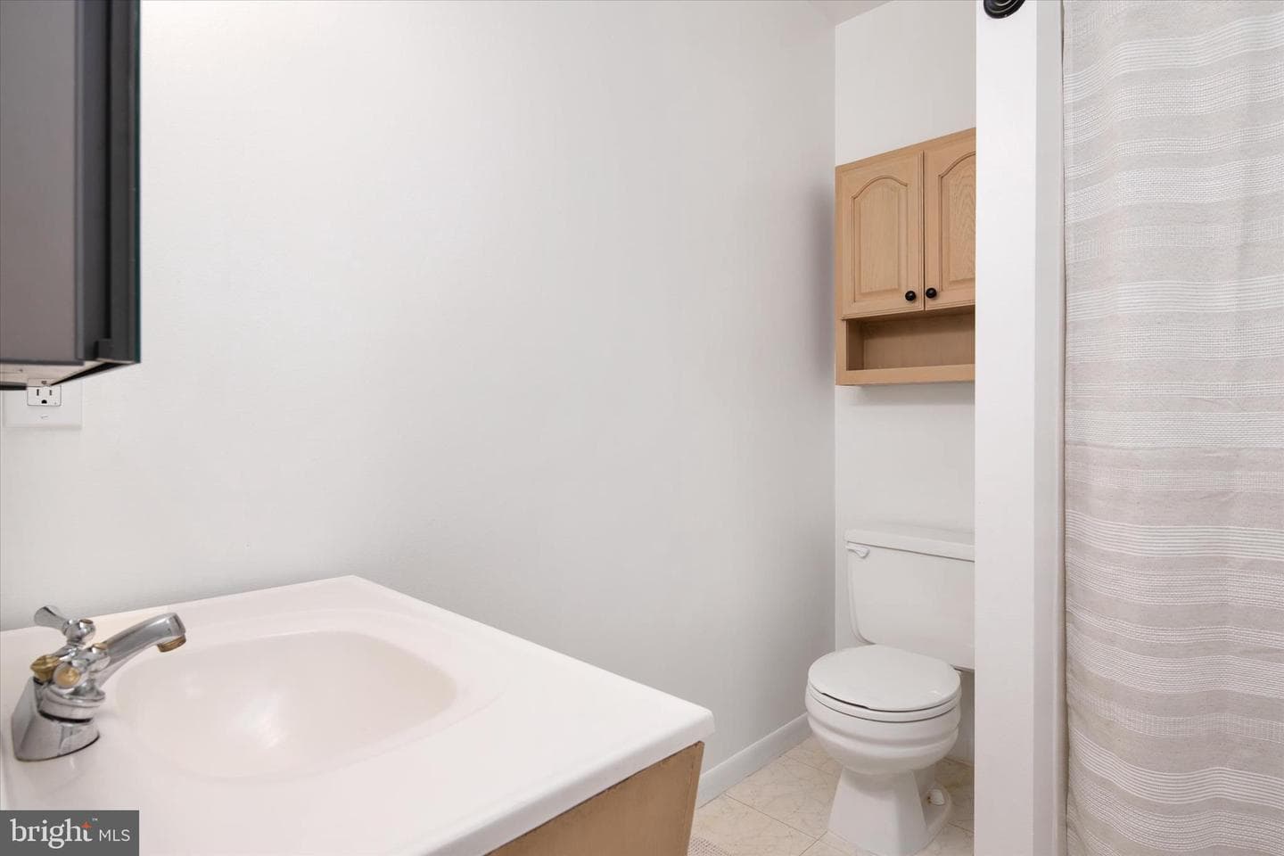 523 Benforest Drive W photo 18