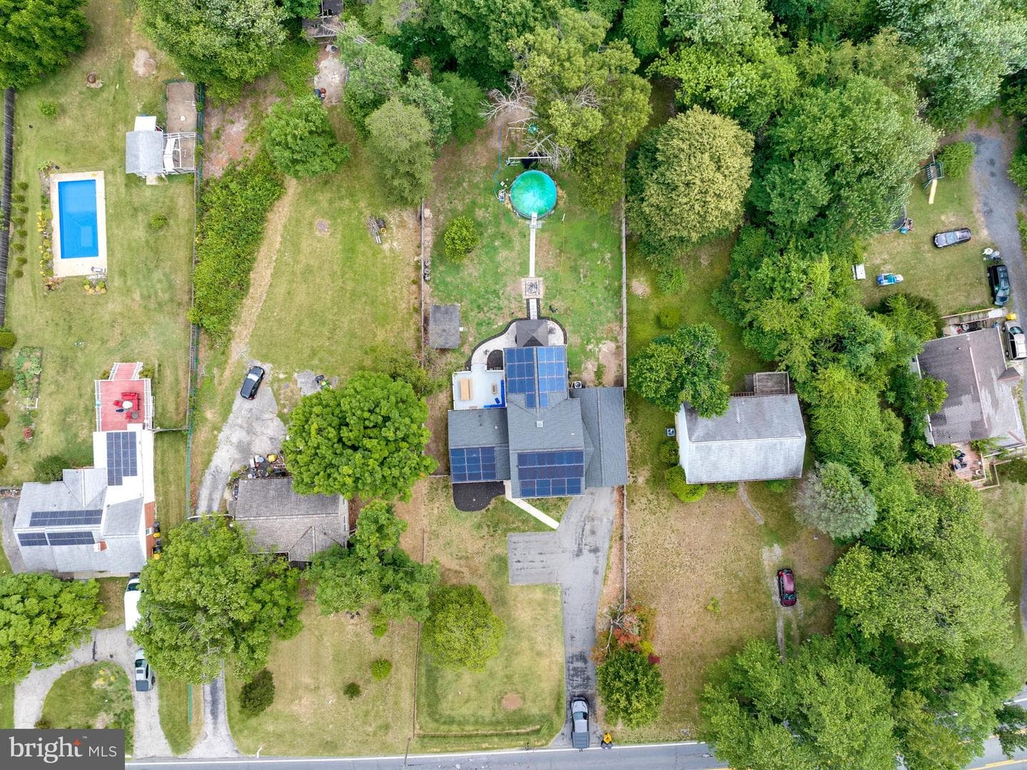 1718 Severn Road photo 20