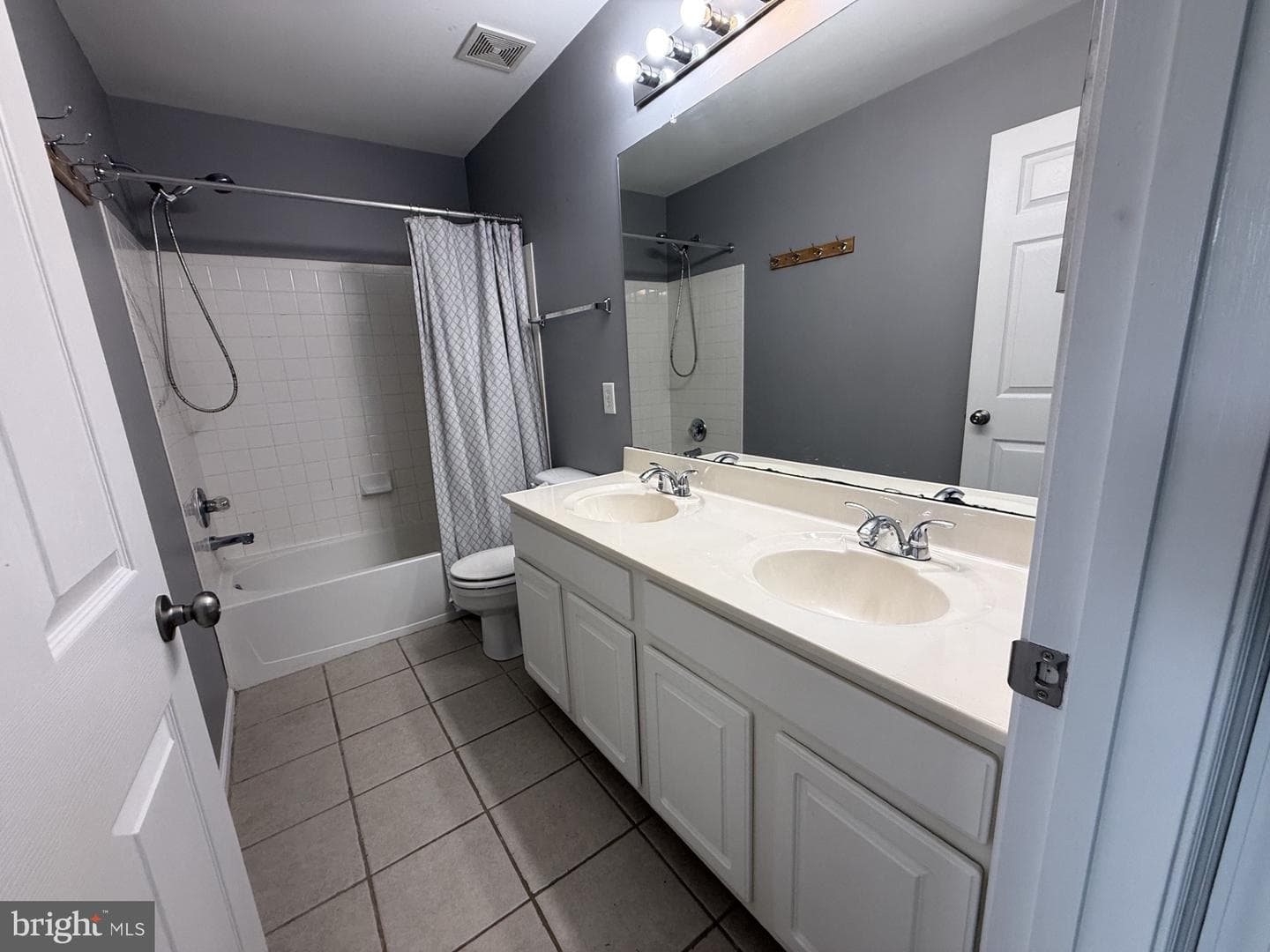 8646 Aspen Grove Court photo 14