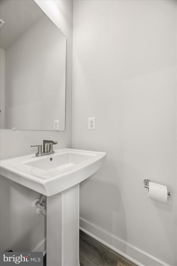 124 Spring Gate Lane photo 15