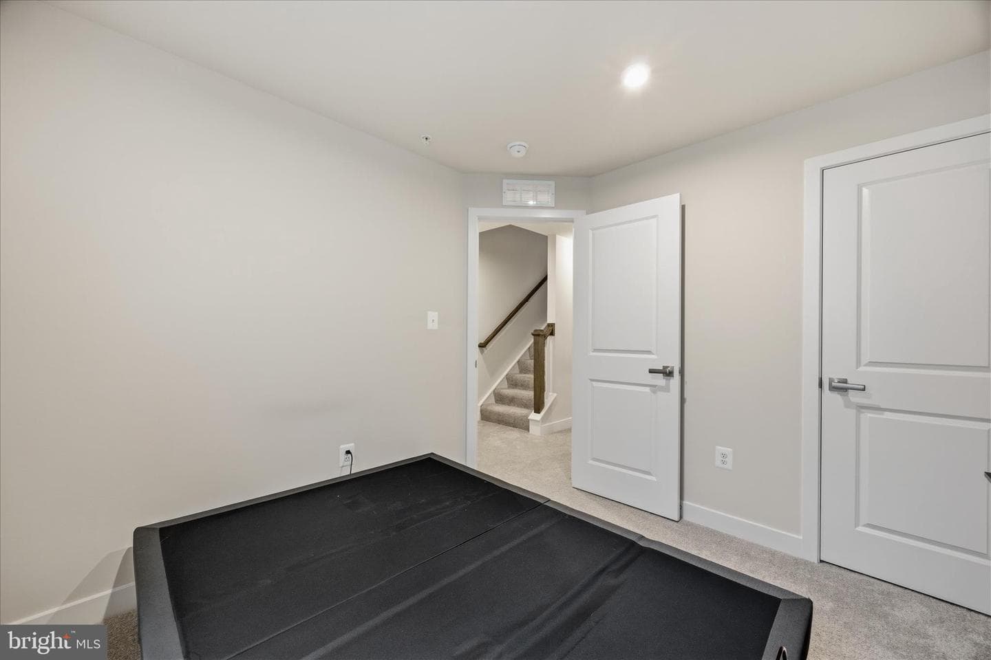 124 Spring Gate Lane photo 28