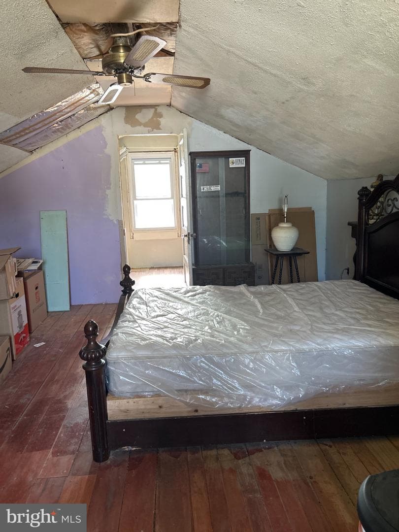 212 Lakeview Avenue photo 9