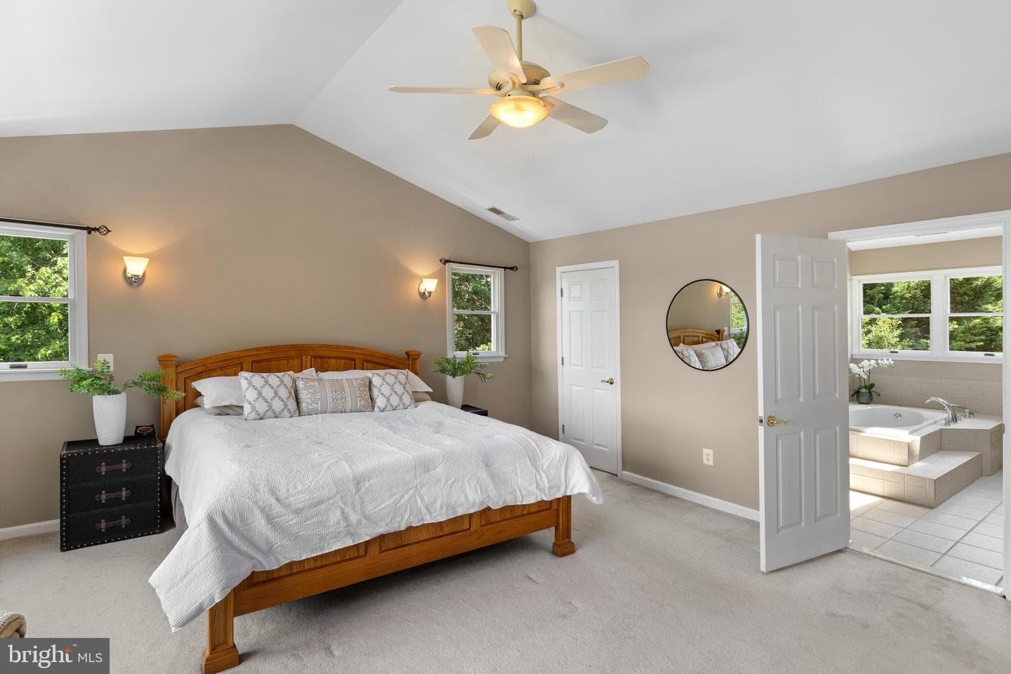 8044 Forest Glen Drive photo 17