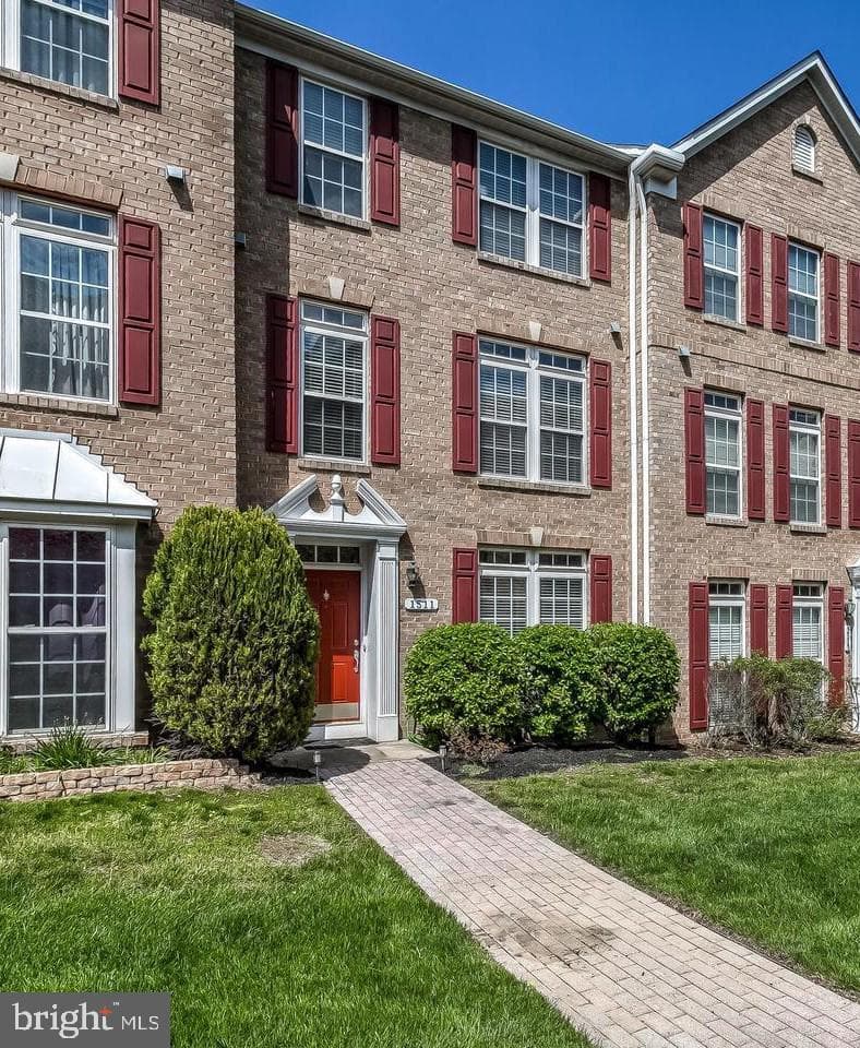 1511 Martock Lane, Hanover