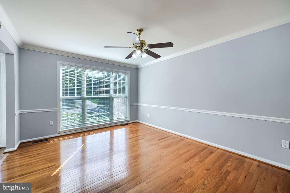 8012 Middlebury Drive photo 6