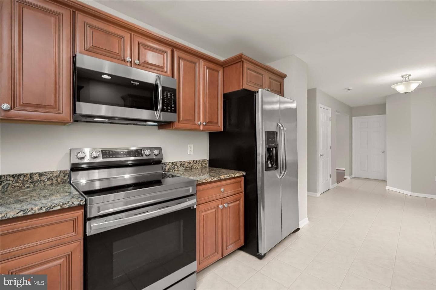 305 Bishop Avenue photo 6