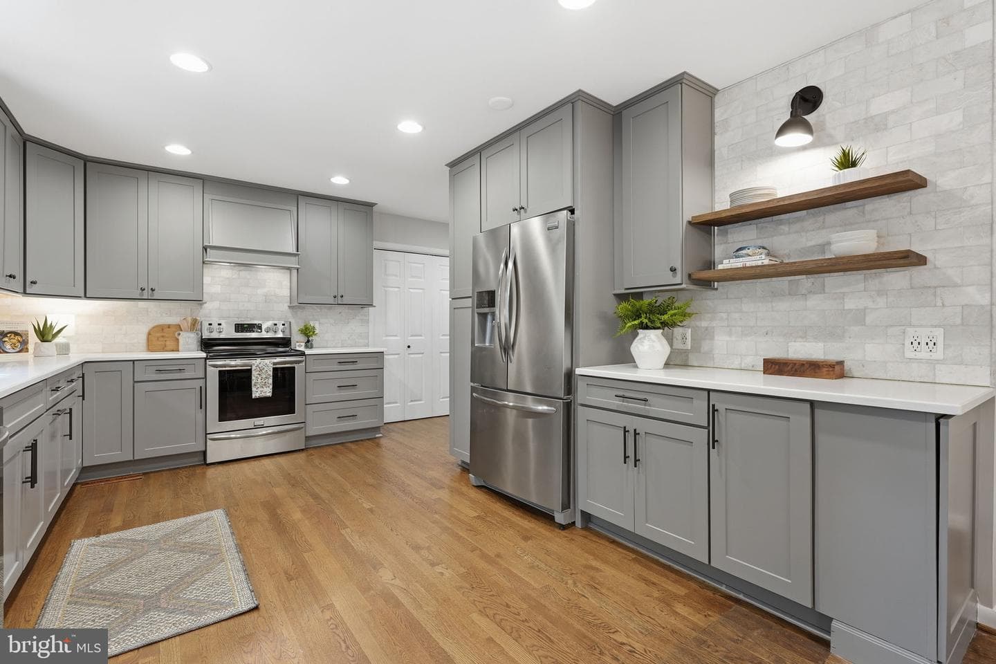 1848 Carriage Drive photo 10