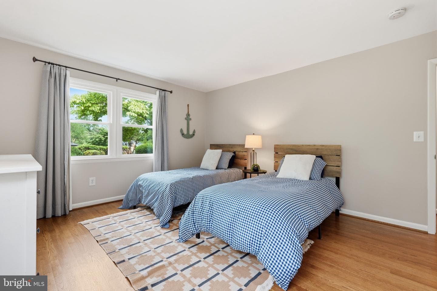 1848 Carriage Drive photo 15