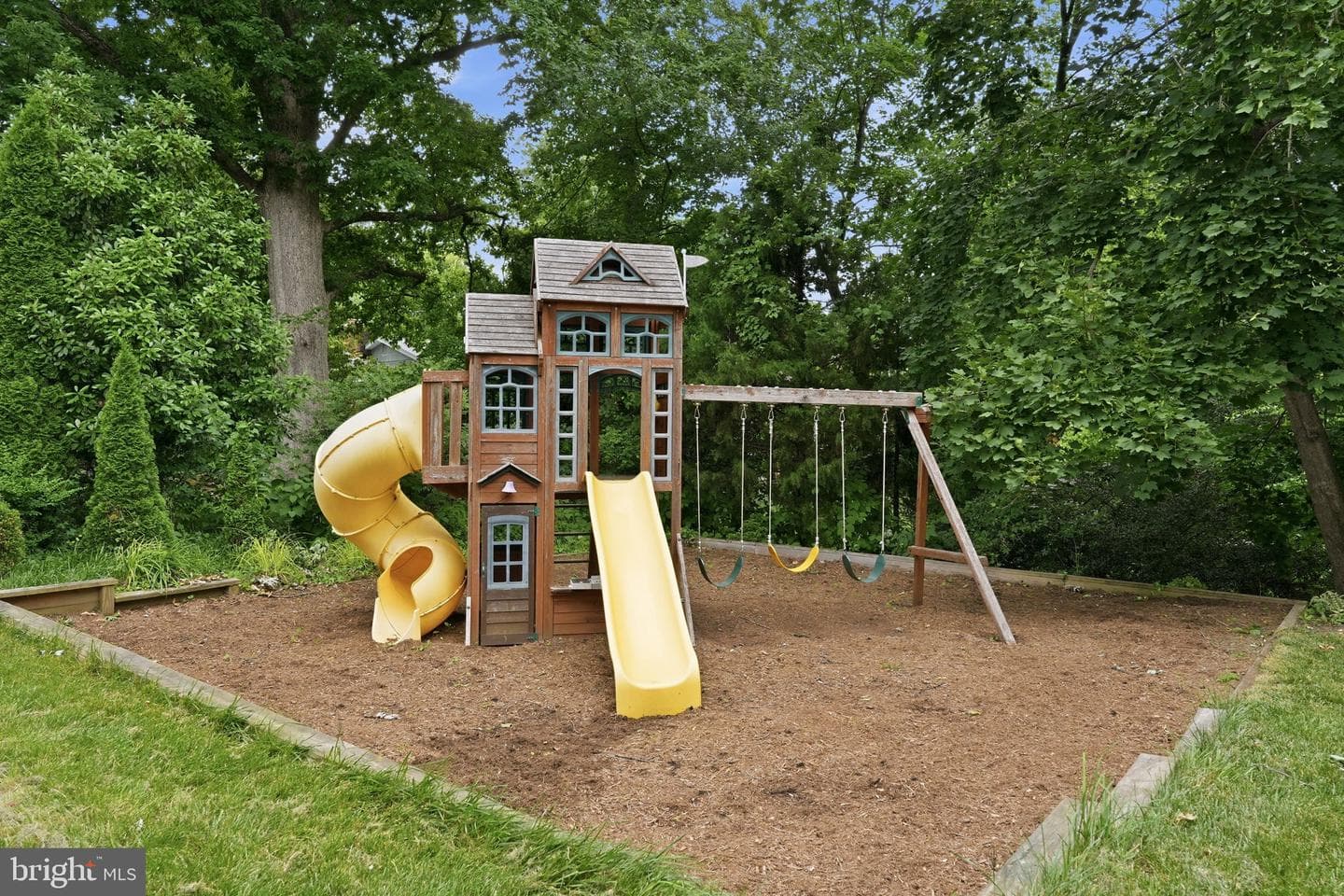 1848 Carriage Drive photo 26