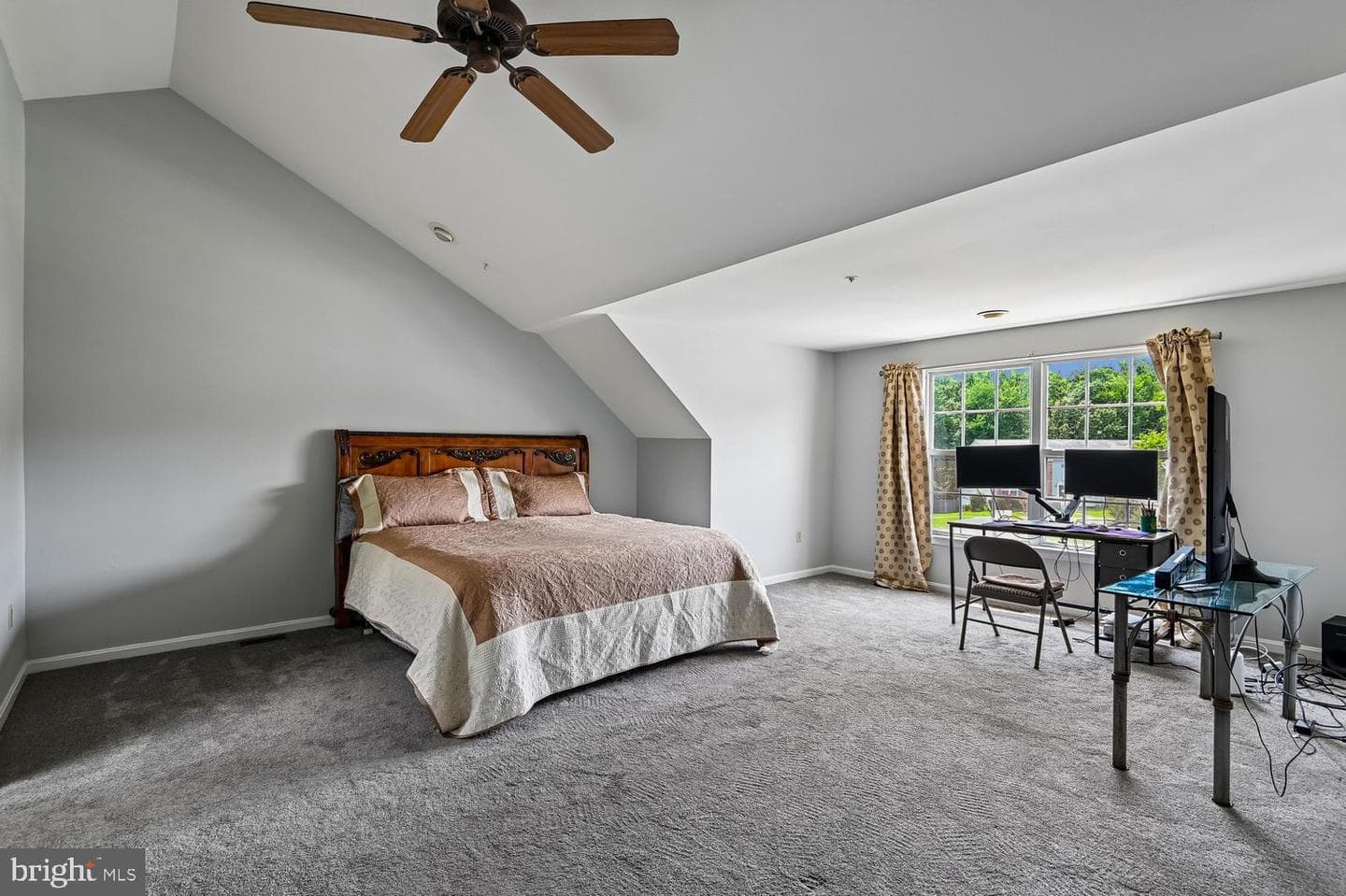 186 Langdon Farm Circle photo 14