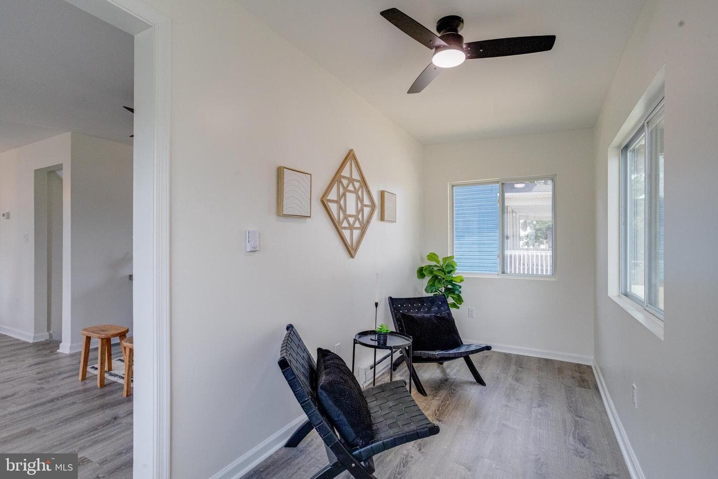 4212 4th Street photo 3