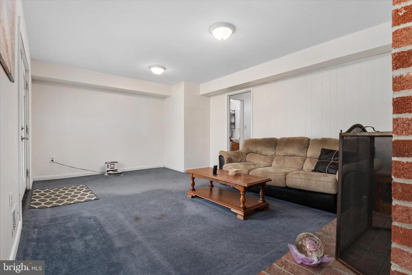 169 Roland Rd photo 6