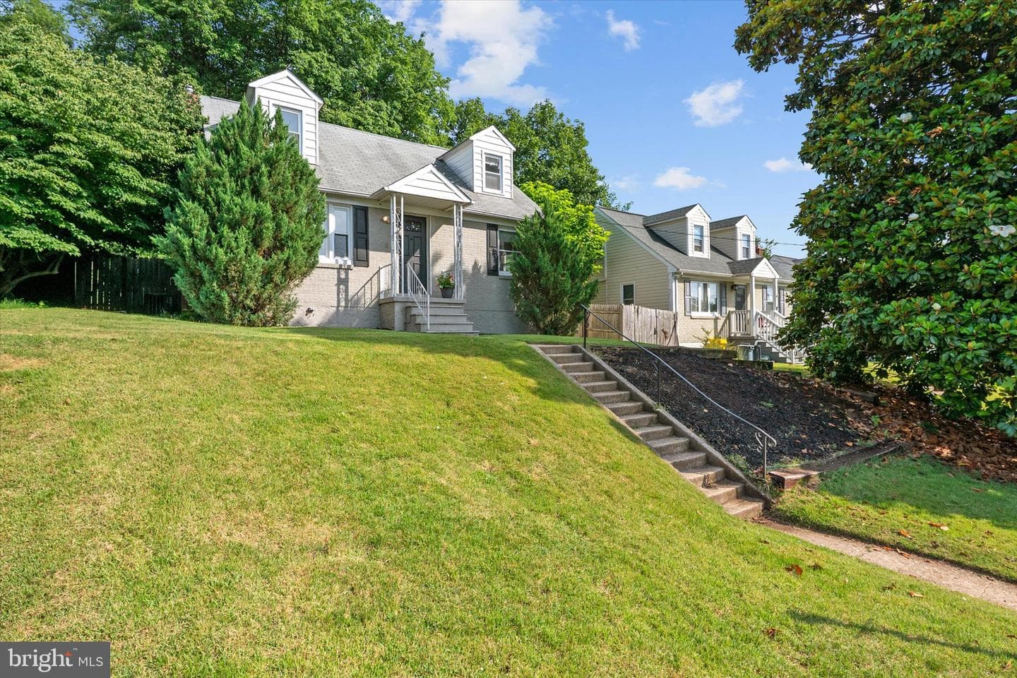12 Birch Avenue photo 3