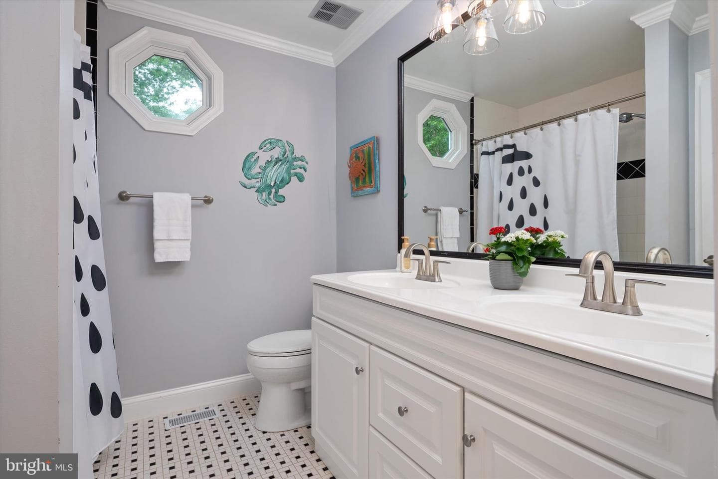 8391 Vineland Court photo 34