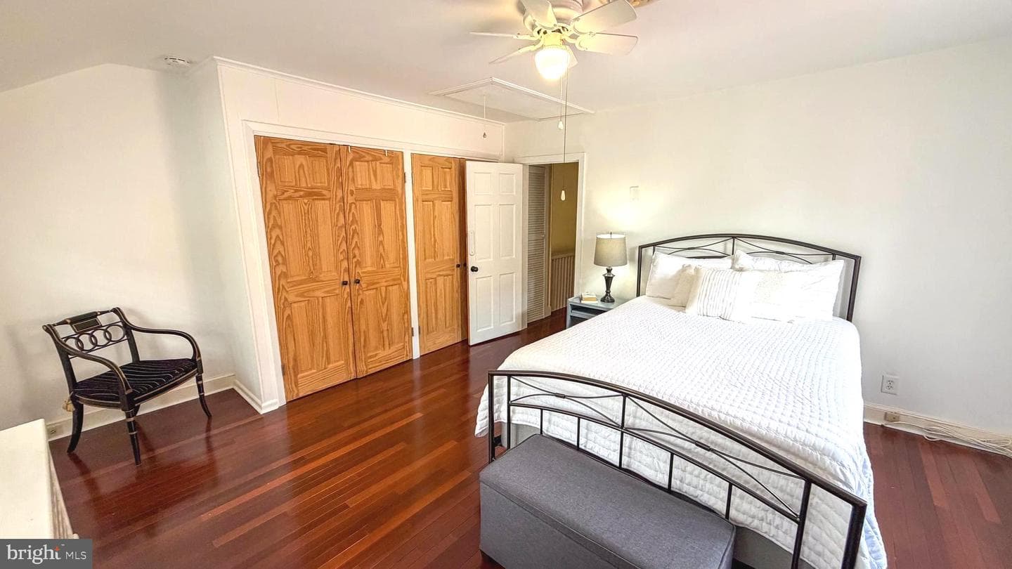 127 Charles Street photo 15