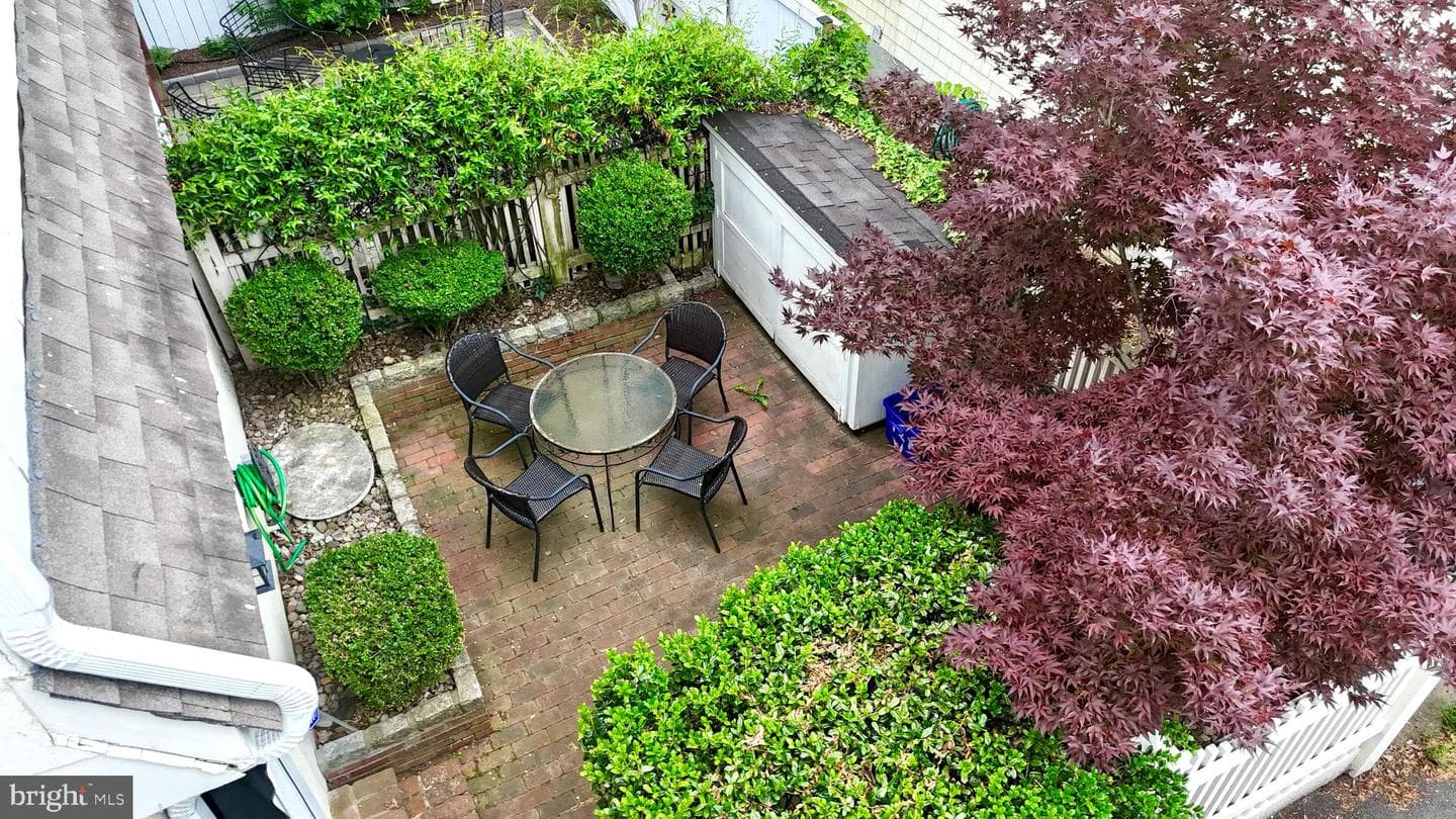 127 Charles Street photo 3