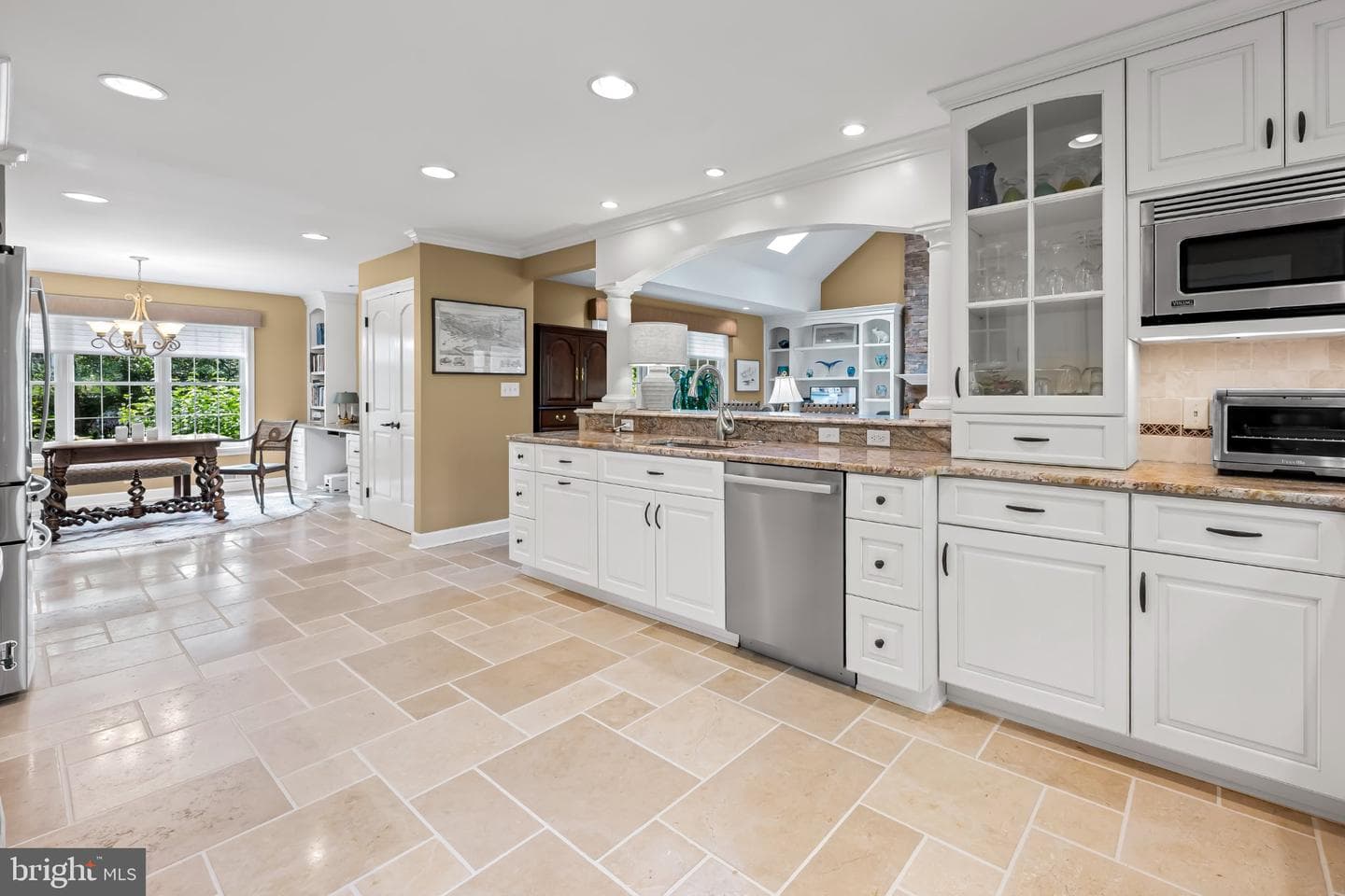 381 Sheffield Road photo 14
