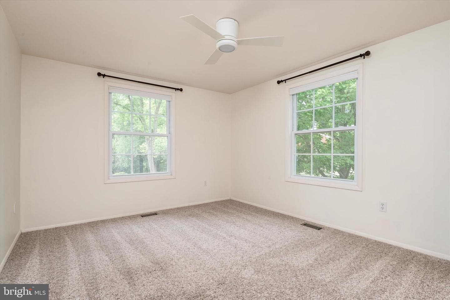 1668 Wilkshire Drive photo 24