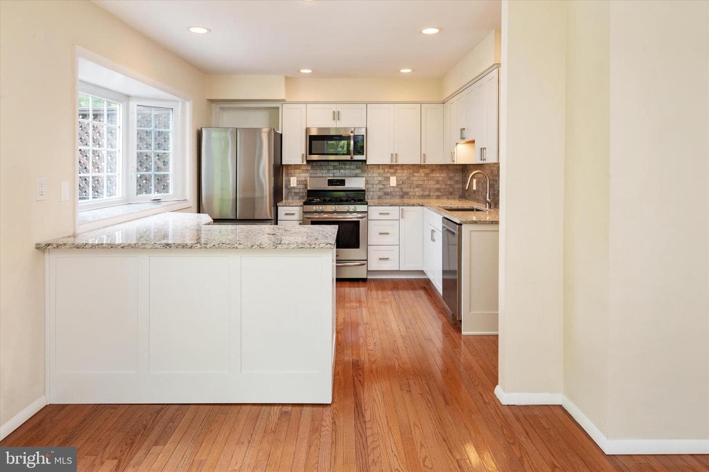 1668 Wilkshire Drive photo 9