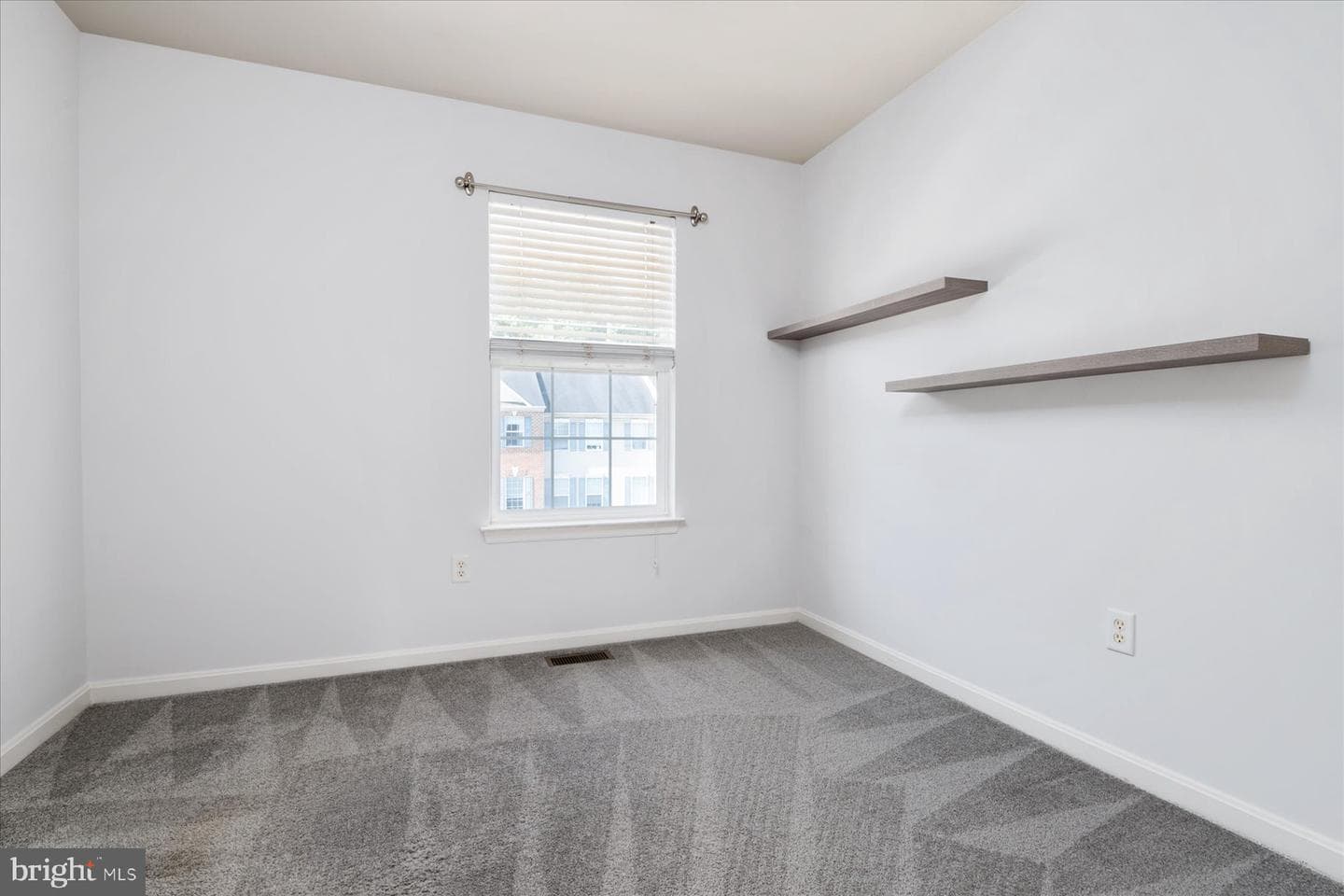 1020 Meandering Way photo 22