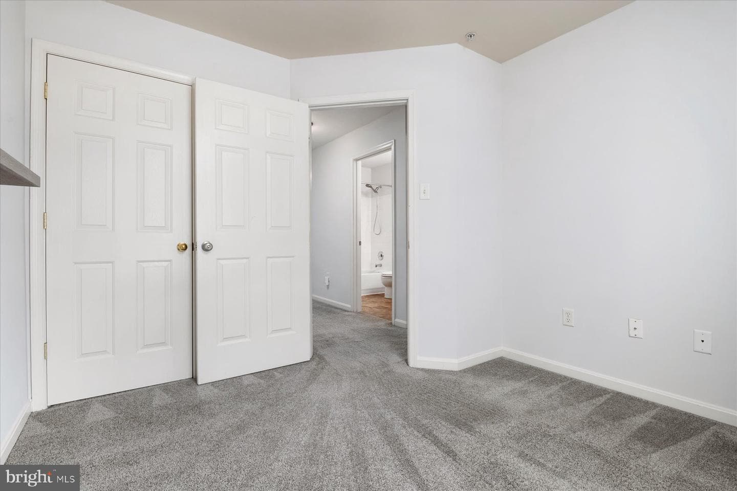 1020 Meandering Way photo 23