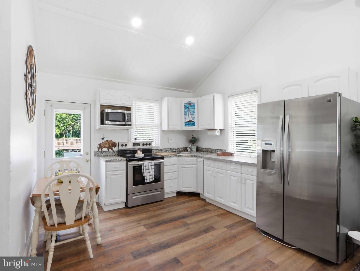 8829 Fort Smallwood Road photo 3