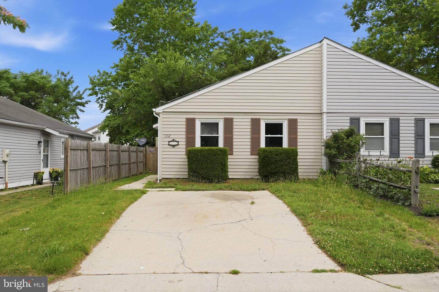 1132 Tyler Avenue photo 24