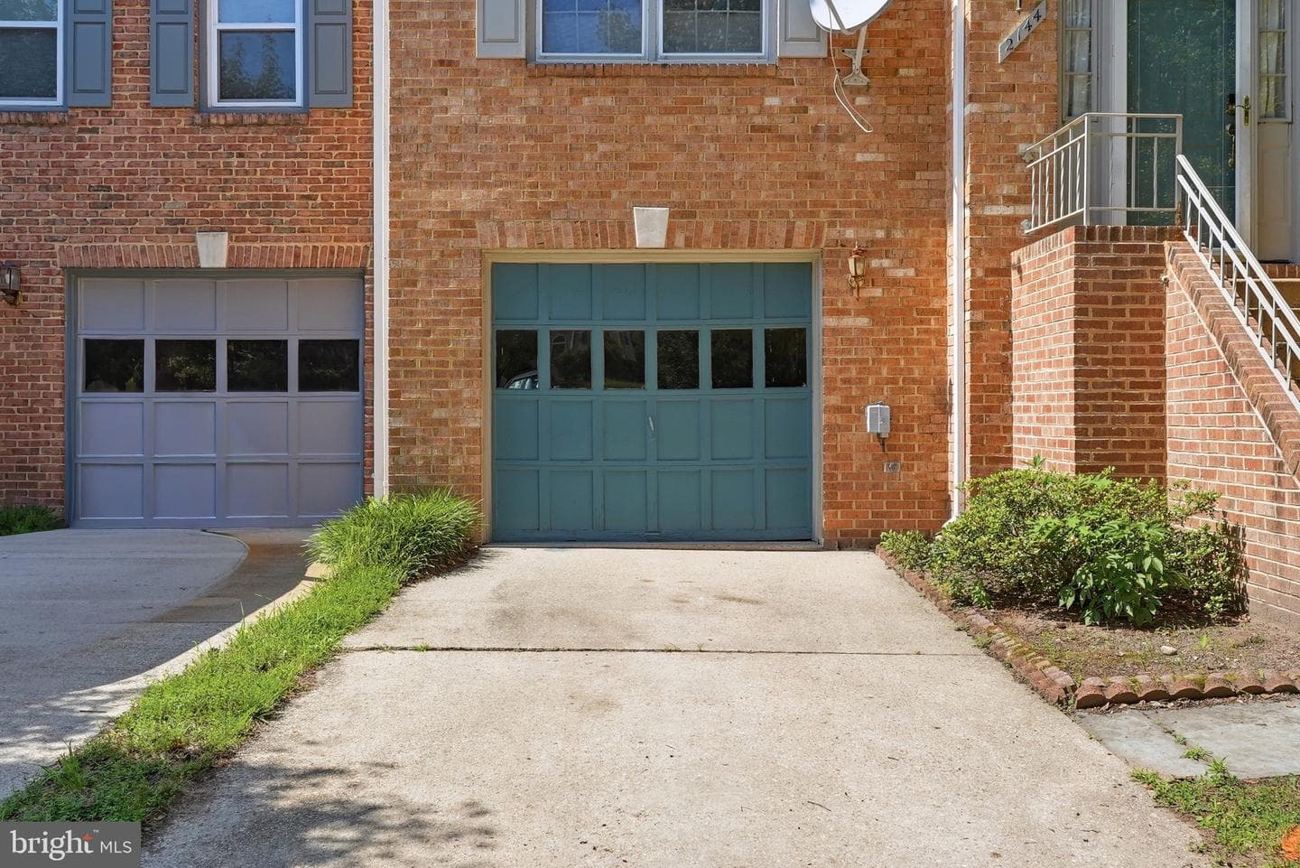 2144 Colonel Way photo 3