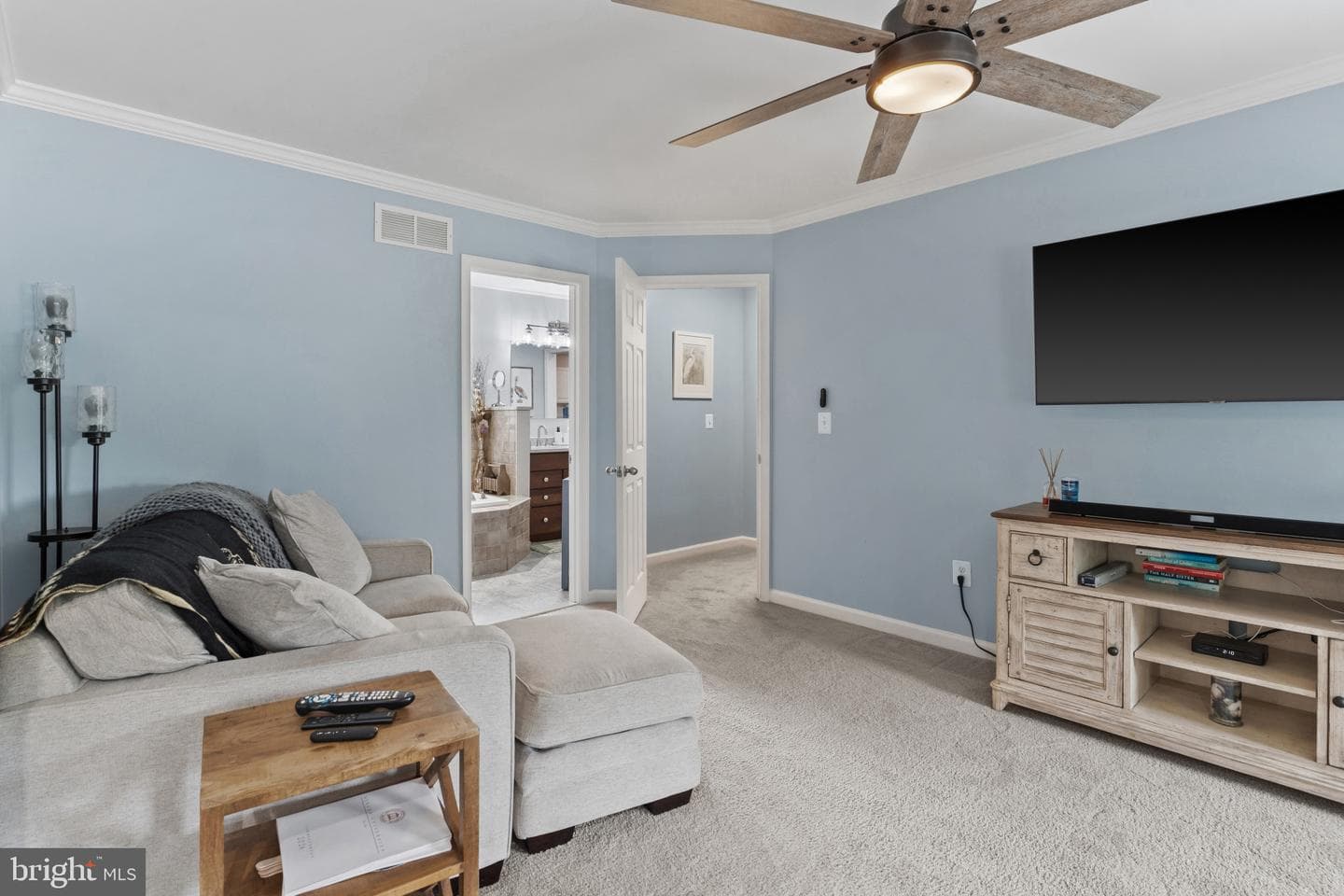 1731 Friar Court photo 21