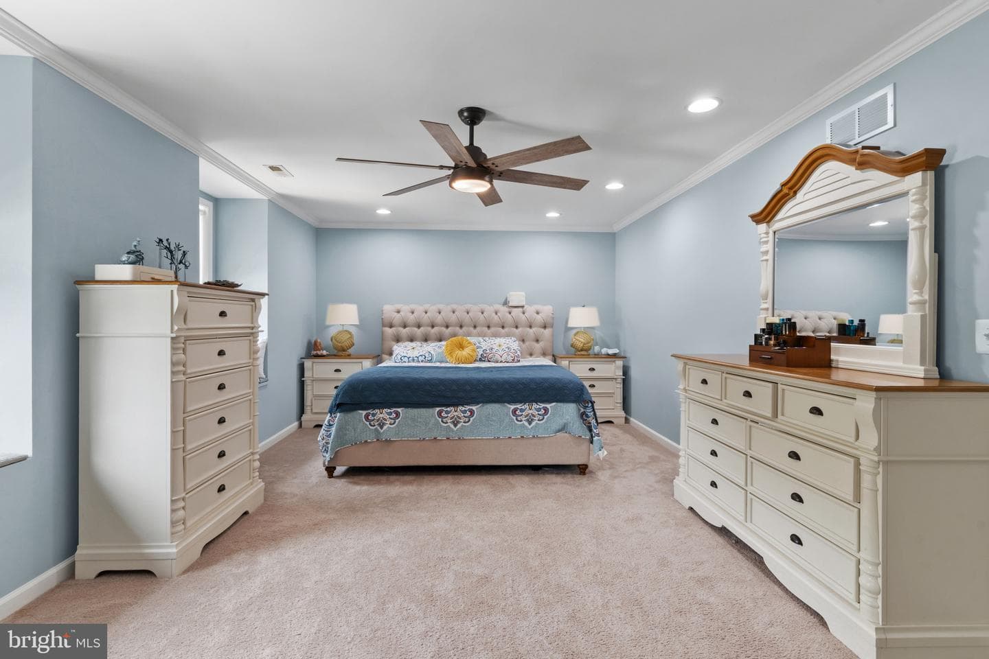1731 Friar Court photo 22