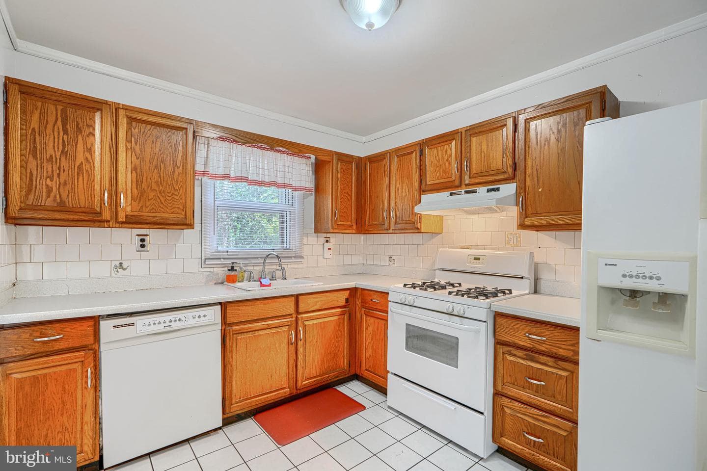 256 Heartwood Court photo 12