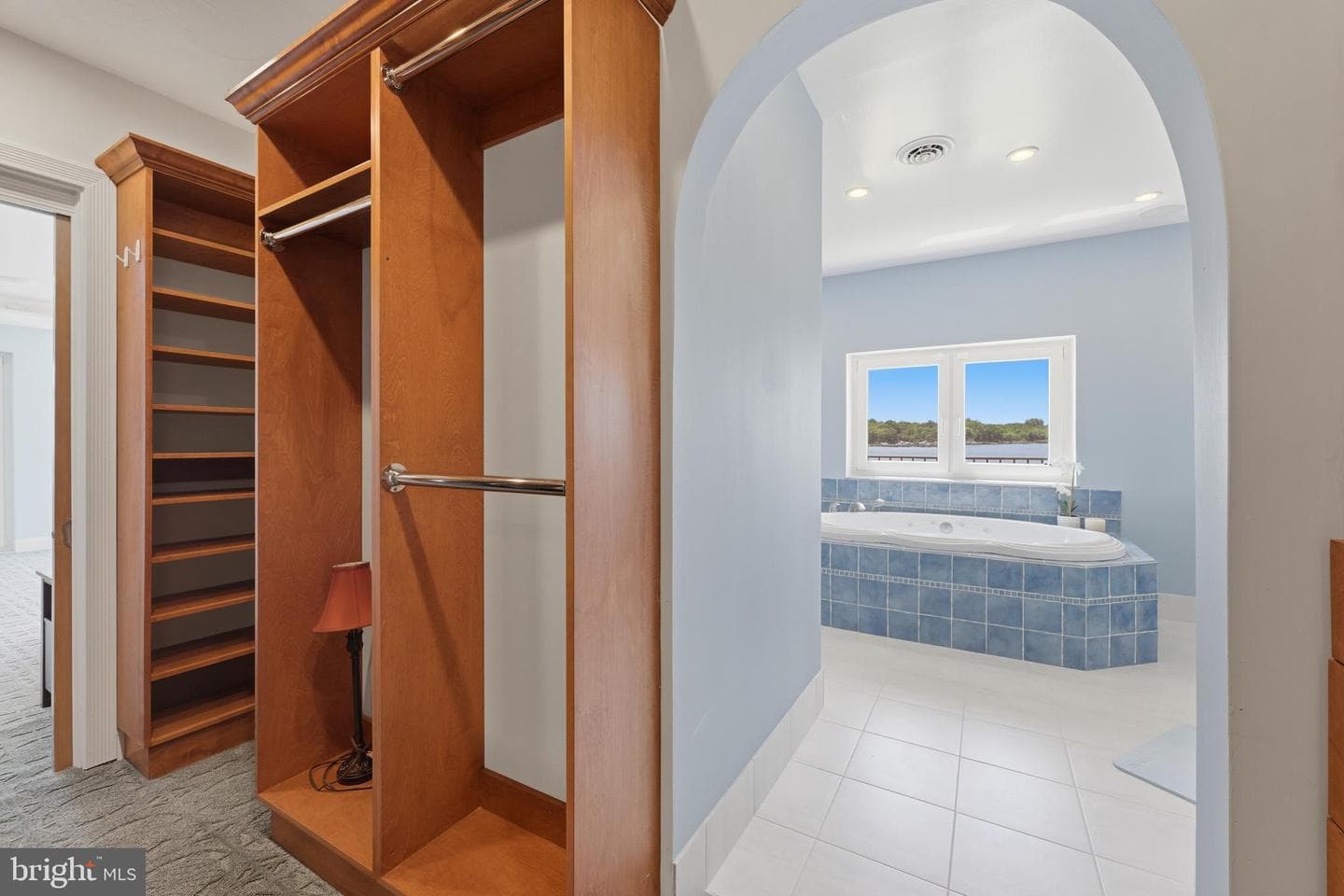 2292 Lake Dr photo 20