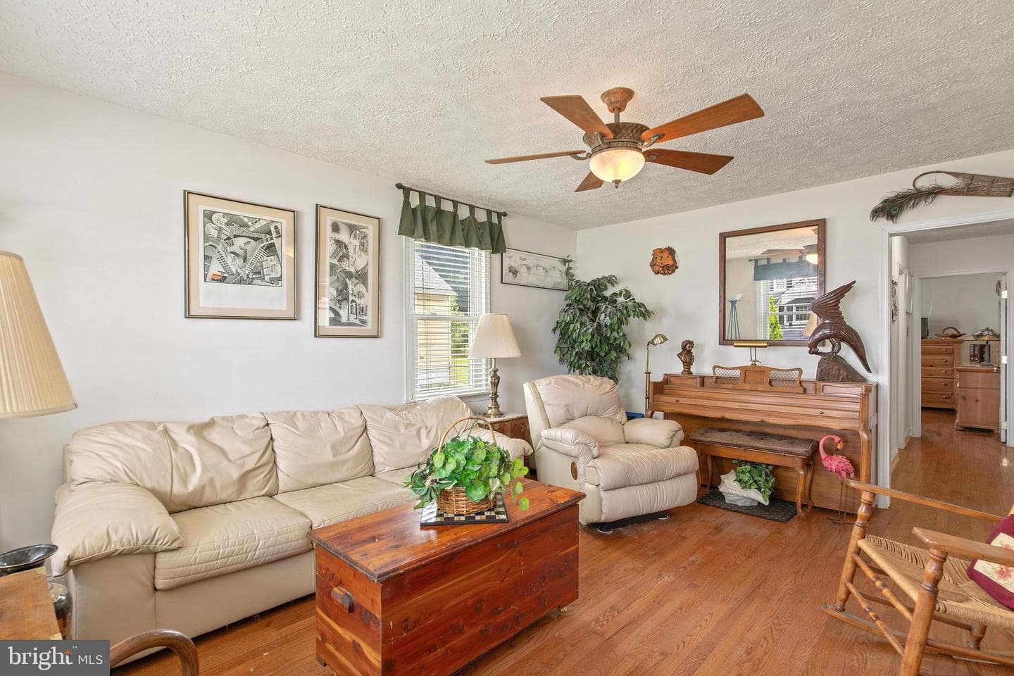 207 Hance Avenue photo 11