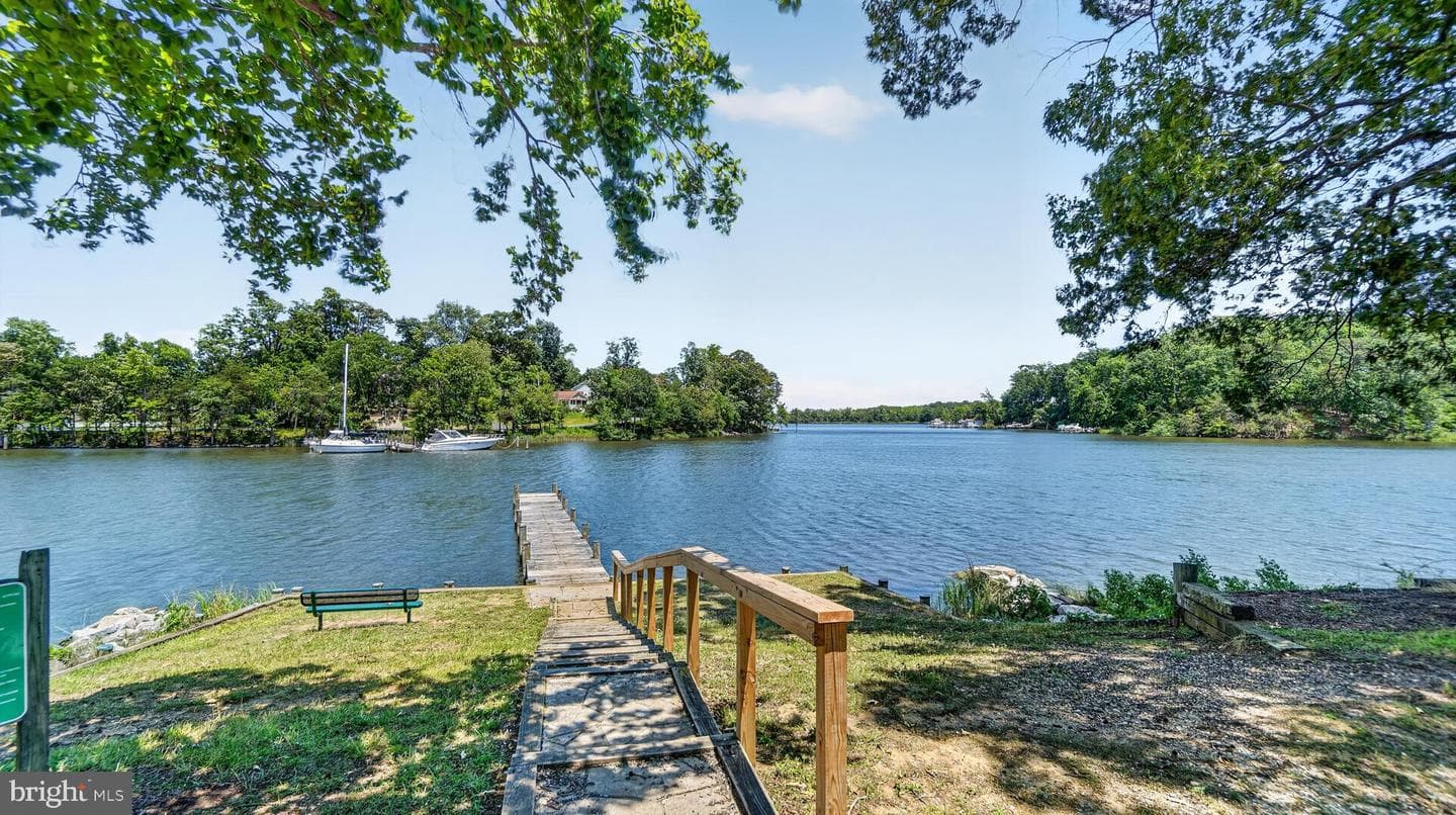 415 Fairmount Drive photo 32