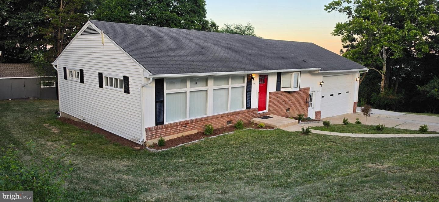 127 Shelly Road photo 3